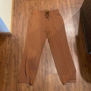 Lululemon Ready to rulu straight leg high rise pant